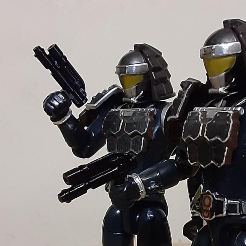 SO-DO (Arms Action) Kamen Rider Gaim: Kurokage Trooper Torch