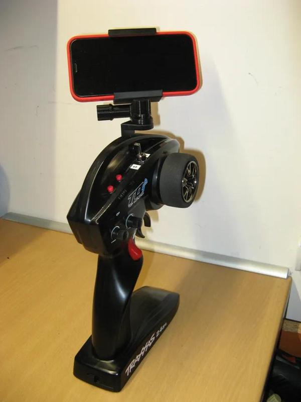 Držák telefonu na Traxxas TQI -edit 9.1.2025   