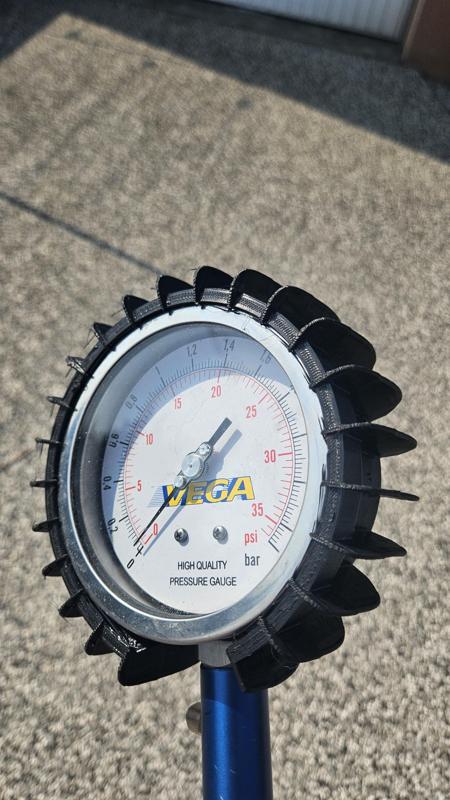Protection Vega tire pressure gauge