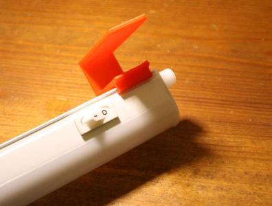 Lamp-accessories for shelf-installation