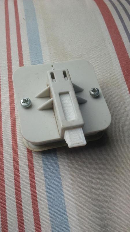 VW T4 Möbelverschluss - Riegel