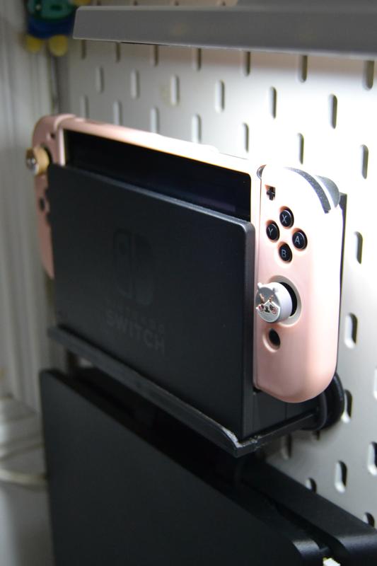 Nintendo Switch shelf stand SKÅDIS Ikea