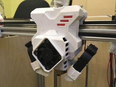 Titan Aero extruder, Re-D-Bot  for rails