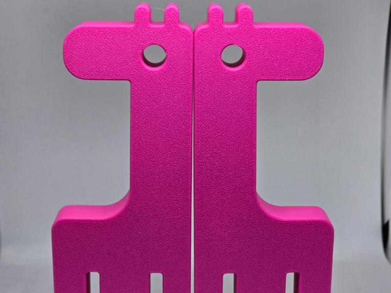 Mannelli Brothers - Giraffe