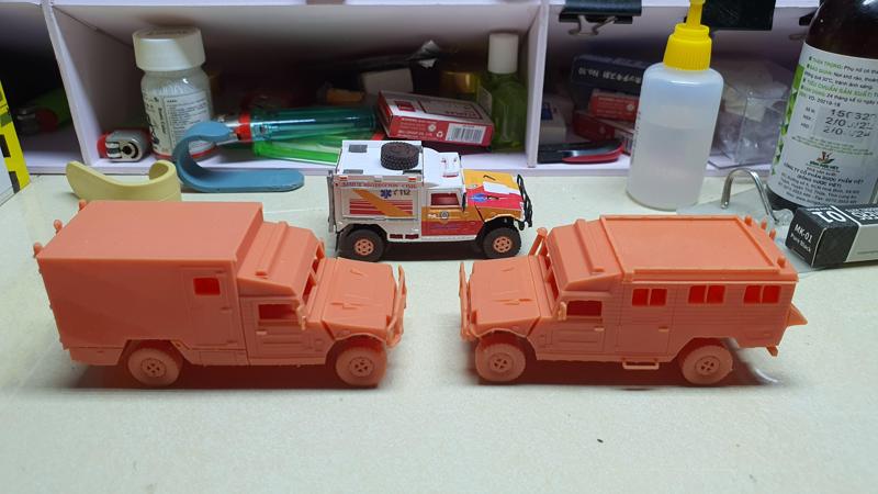 Uro Vamtac S3 - Ambulance (Scale 1/64)