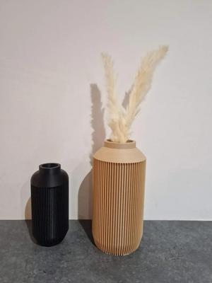 Minimalist decorative vase