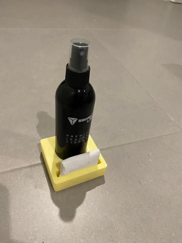 SecretLab Premium Leather Cleaner Gridfinity   