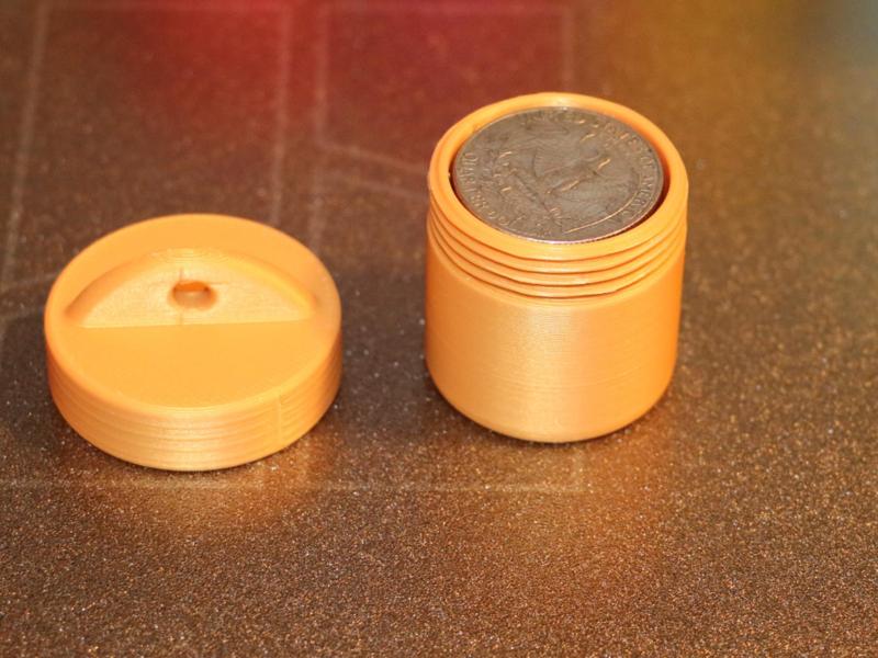 4 Dollar Quarter Tube Keychain 