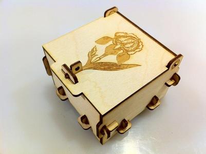 Pinned Box
