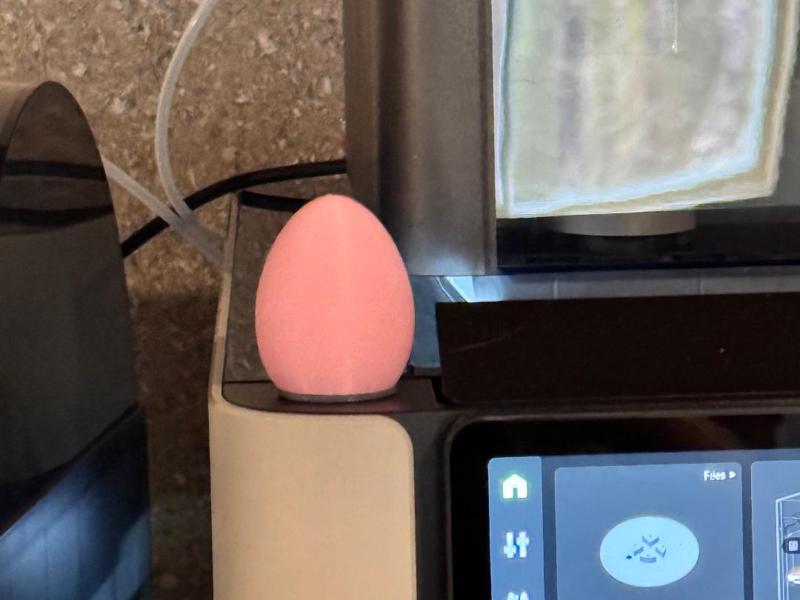 H2D Easter Egg USB Dust Cover