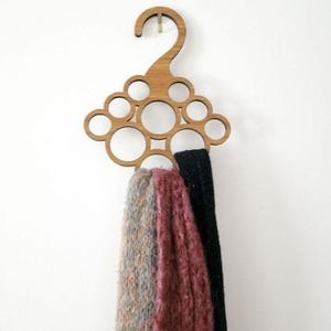 SCARF HOLDER