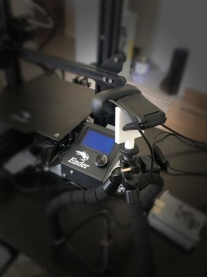 Simple tripod attachment for webcam