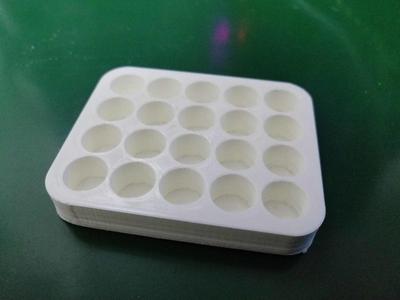 Cuvette holder for working with paint