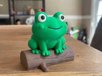 Cute Frog on log / 4 color / Desk Buddy / Decor /