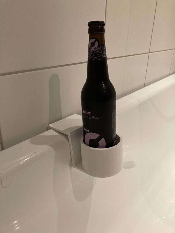 Configurable can or cup holder for bath tub.