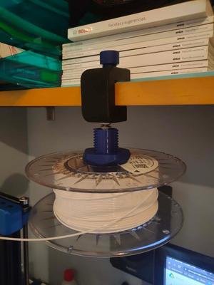 Horizontal Spool Holder