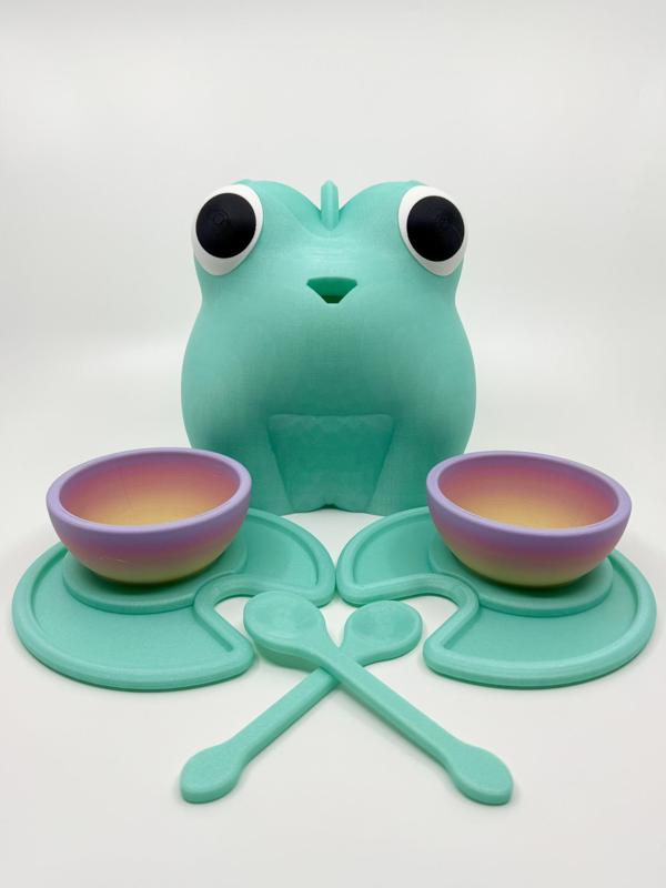 Frog Pond Tea Set