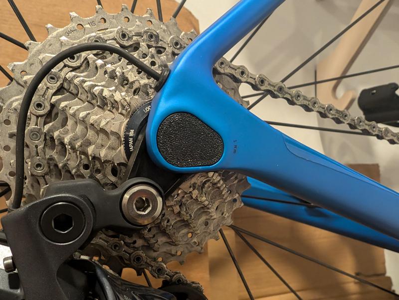 Canyon Endurace / Ultimate Rear Through-Axle cover