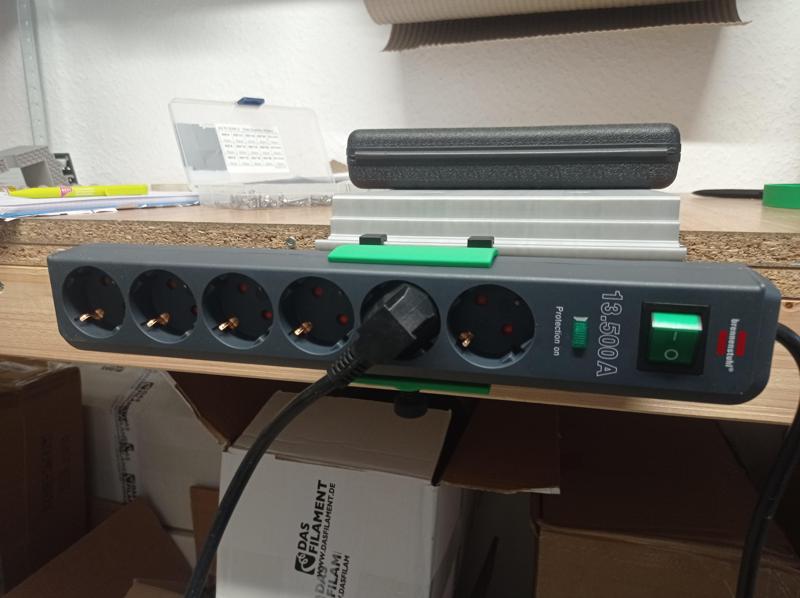 Socket strip holder for Festool MFT Workbench