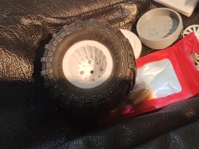 2 piece Monster truck Weighty Wheel