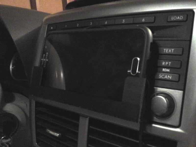 Car Dash Phone Mount with Wireless Qi Charger