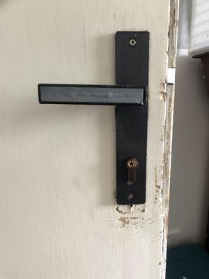 door fittings