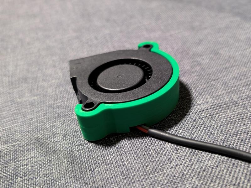 5015 Fan Rattle Killer (with cable hole)