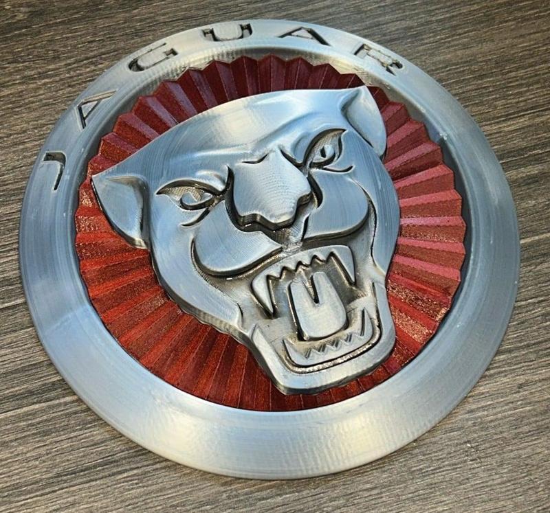 Jaguar Growler Badge