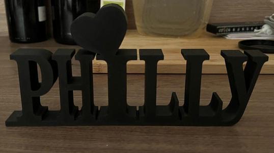 Schriftzug Philly mit Herz