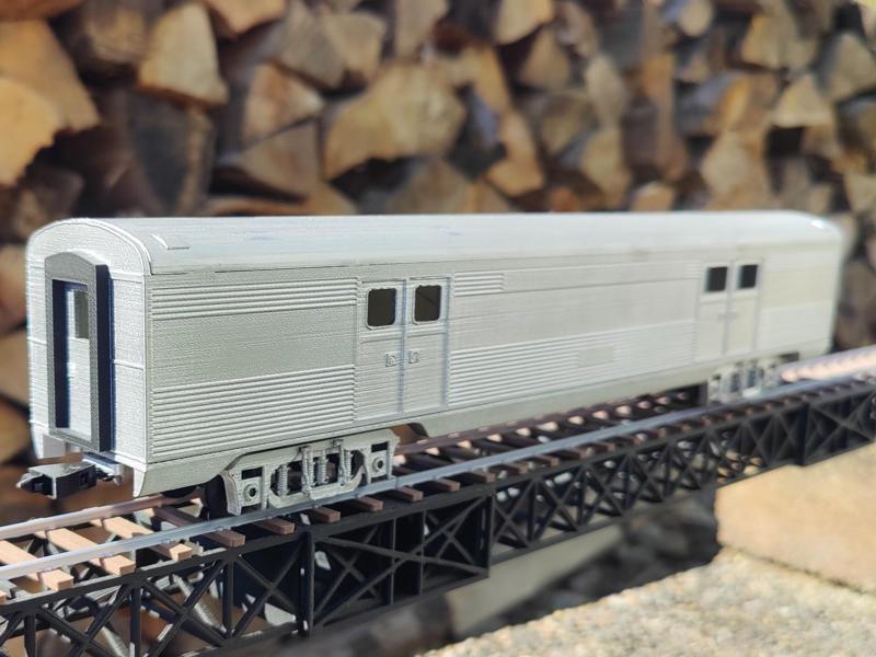 Streamline Baggage Car for Dragon Railway