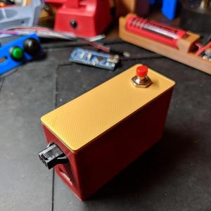 A Nano, a button and a connector