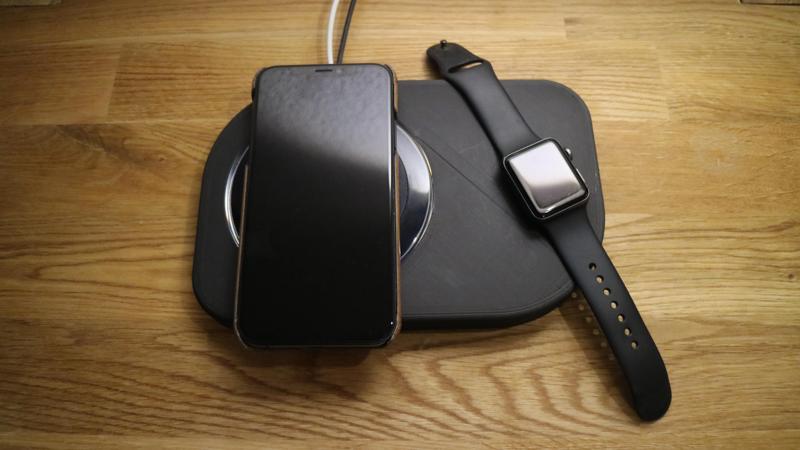 iPhone und Watch Wireless Charger Dock