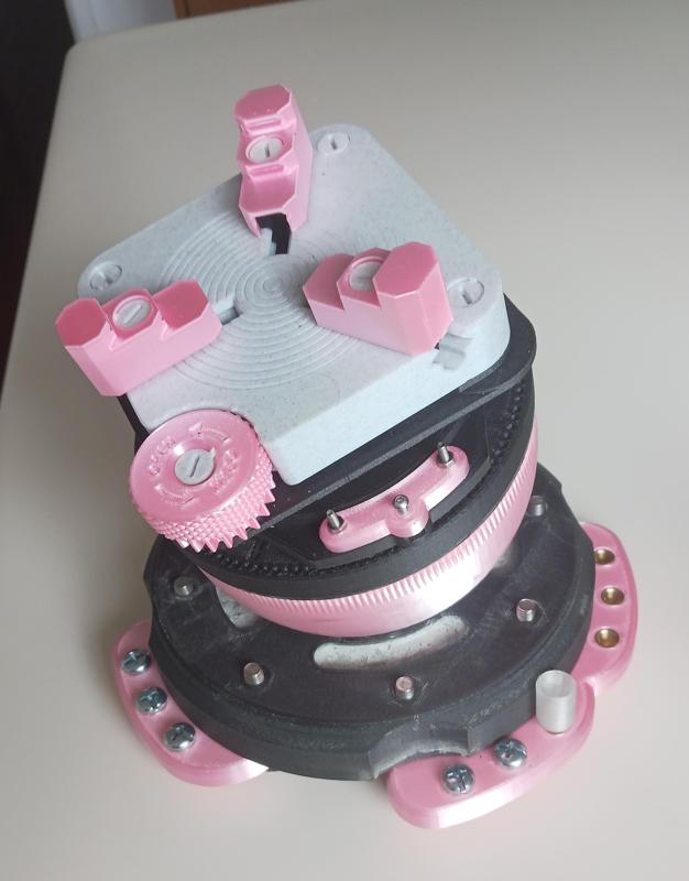 Base plate to mount Chuck vise to ball vise