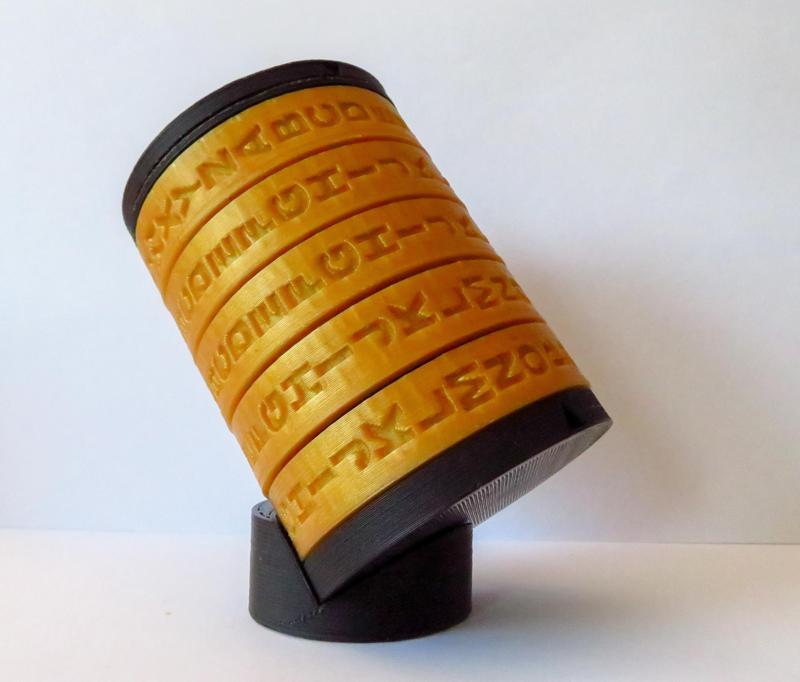 Cryptex with customizable code