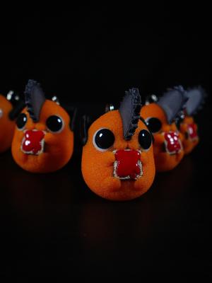 TOASTCHITA - Chainsaw Man Pochita Inspired Keychain
