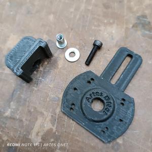 Guitar jackplate centering guide