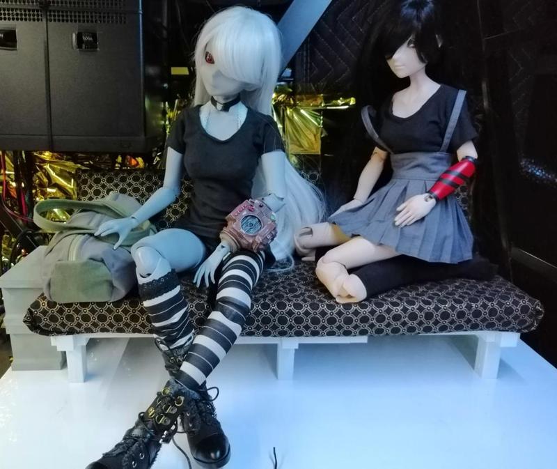 1/3 Scale Sofa for BJD Dolls