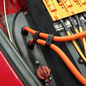Electric Vehicle Large Cable Divider - Two Position