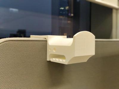 Monster Mouth Headphone Holder Vertical Mount - Clampable