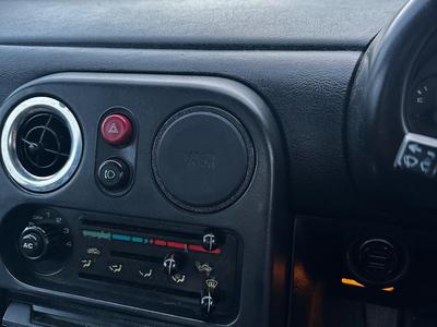 Mx5 vent phone holder
