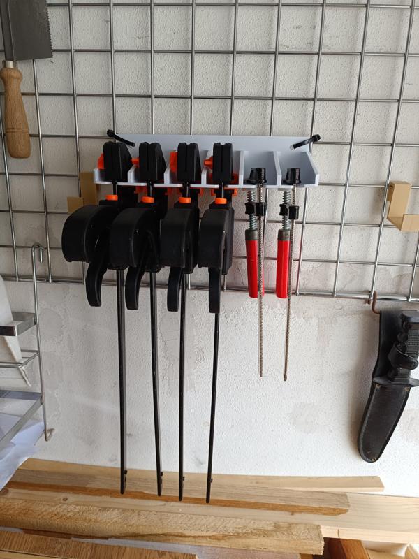 Držák truhlářských svěrek