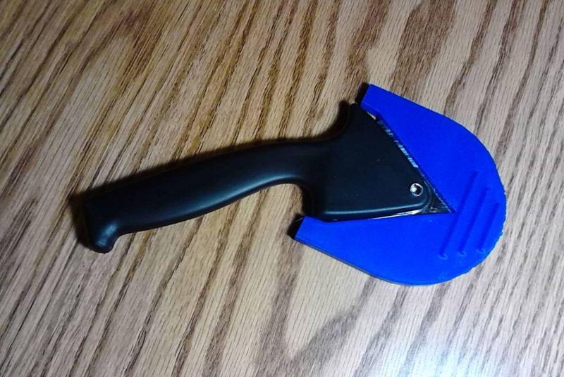 Pizza Cutter Guard