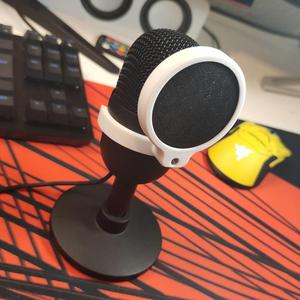 Small Popfilter for Razer Seiren Mini
