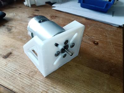 885 or 755 Motor Mount Bracket