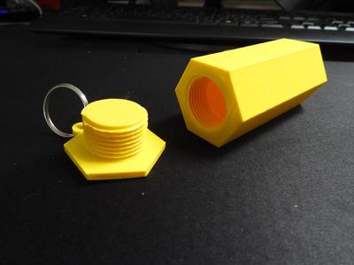 Hexagon Storage Keyring Screw Top