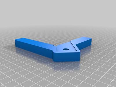 Centerfinder
