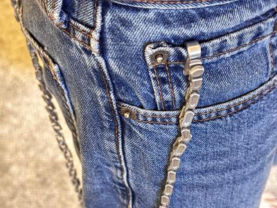Wearable Articulating Fidget Chain