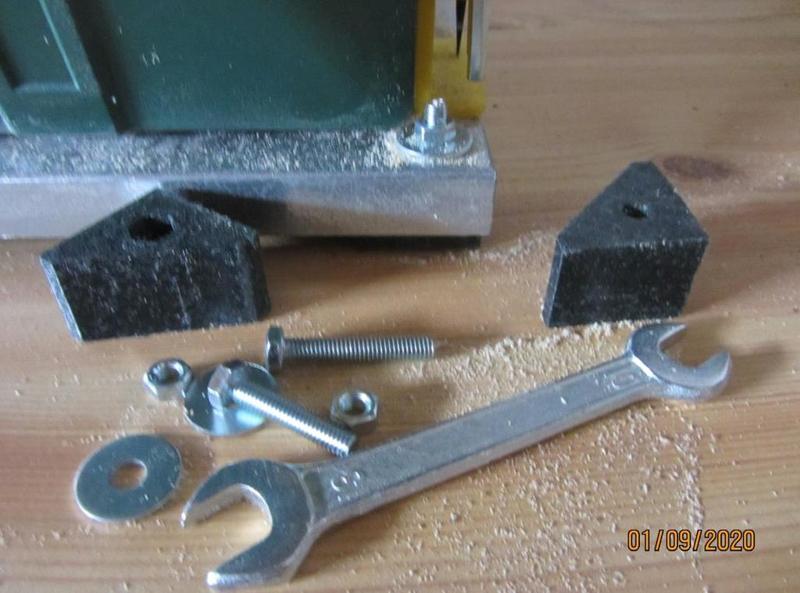 Machine feet for Parkside Bandsaw and other