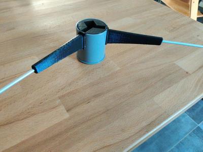 137 MHz V-dipole antenna