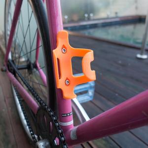 Side load bottle cage for 375mL can